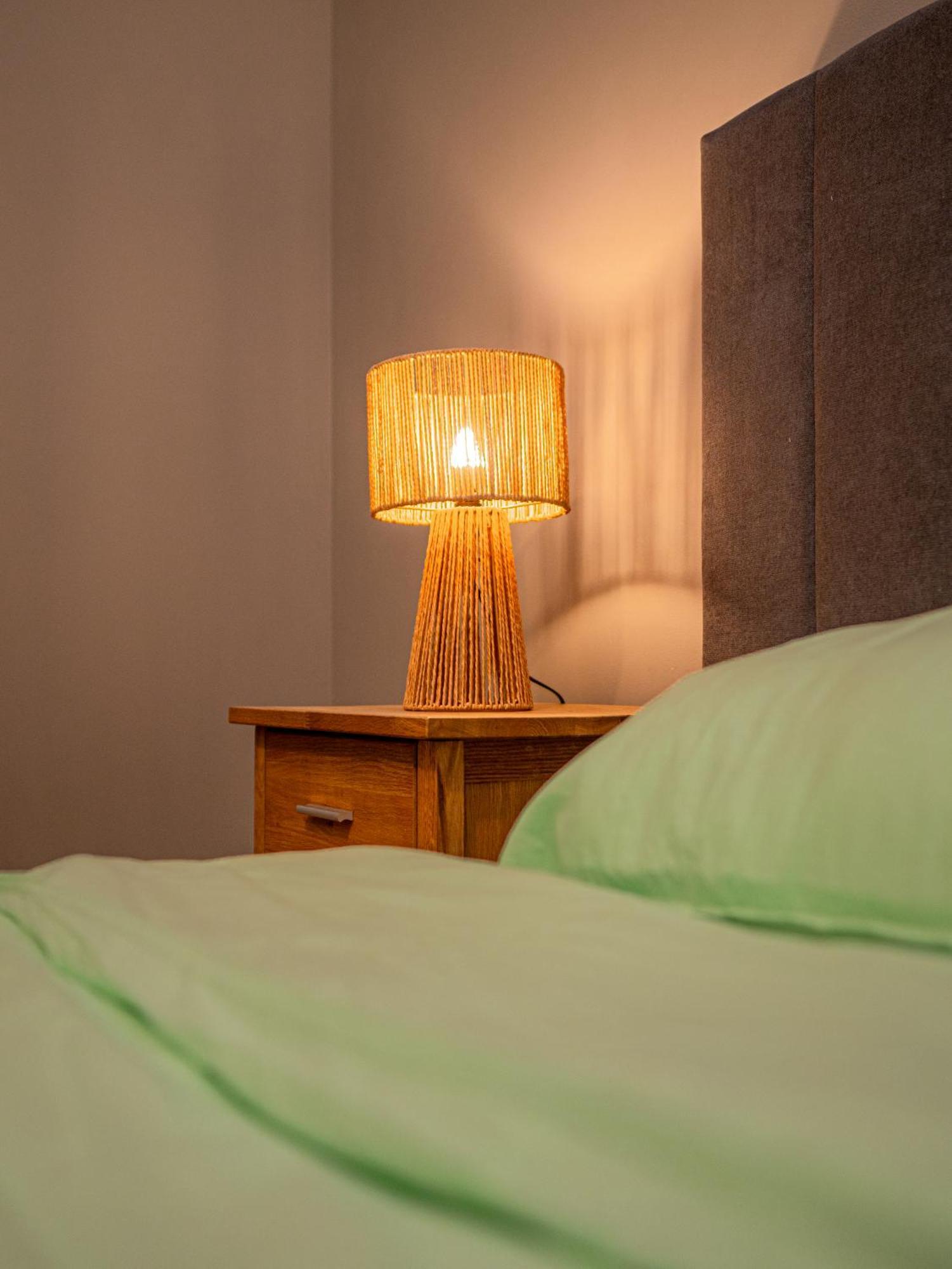 公寓 Spacious 2br For 8 Guests, Quite Centre, Art Nouveau Area
